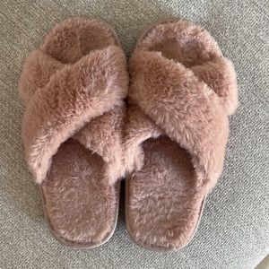 Size 7 Pink Furry Slippers